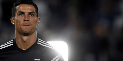 Hevder Ronaldo voldtok henne. Juventus-stjerna varsler søksmål